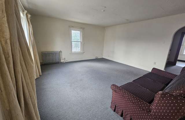 313 Broad St photos photos