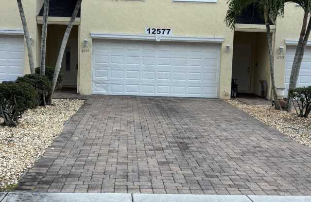 12577 Westhampton Circle photos photos