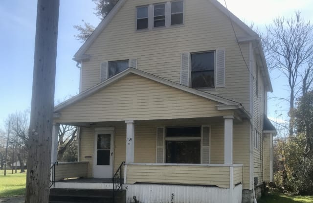 119 West Earle Avenue - 119 West Earle Avenue, Youngstown, OH 44507