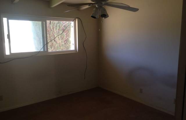 7010 Tamarisk Avenue Gallery 2