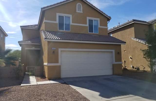 Lovely 2 story home Madre Mesa South Community Gallery 1