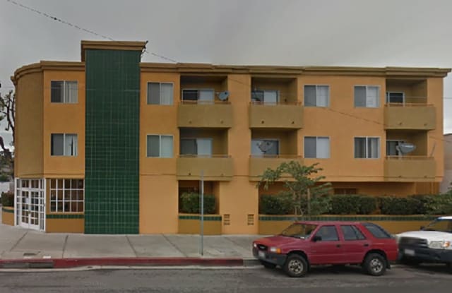 2041 S. Pacific Ave. photos photos