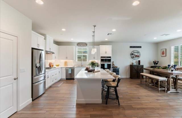 58179 Aragon Way Gallery 3