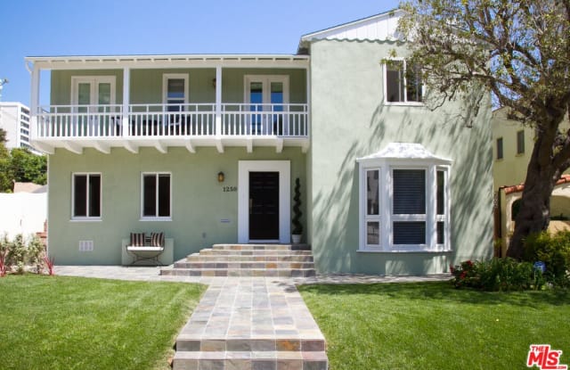 1250 Woodruff Ave - 1250 Woodruff Avenue, Los Angeles, CA 90024