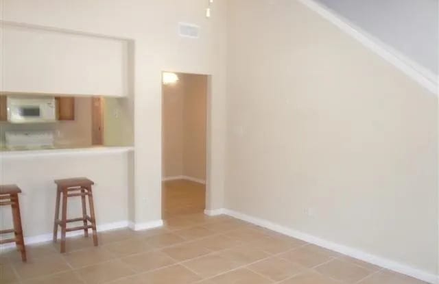 2525 Hartsfield Road Unit # 27 Gallery 3