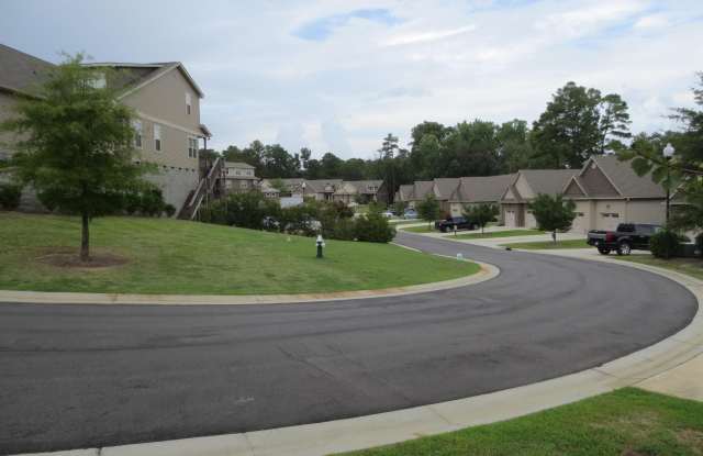 102 Cypress Circle Gallery 2