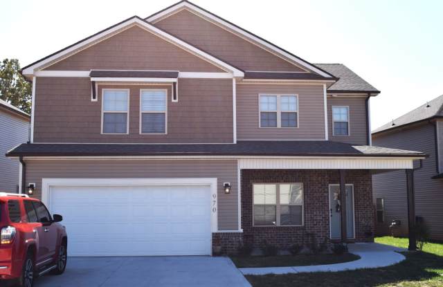 FENCEND IN BACKYARD!!! photos photos