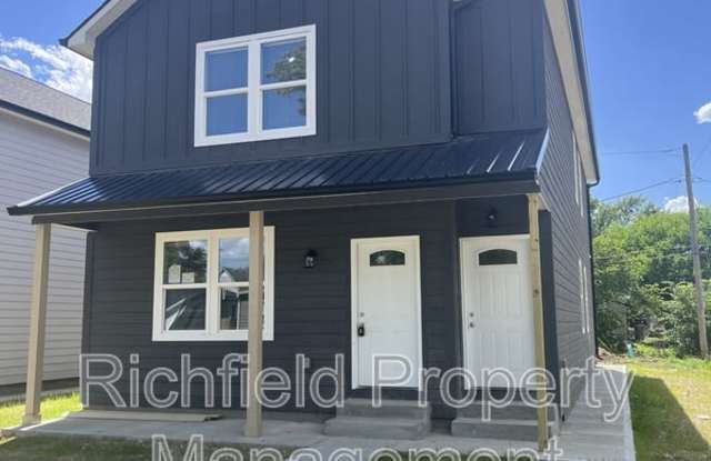 1602 Quill St photos photos
