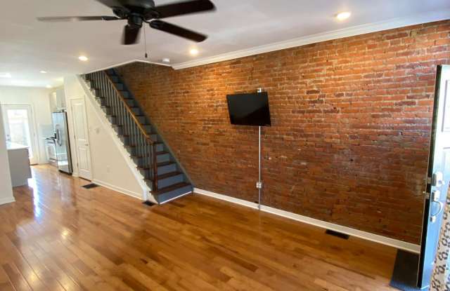 2609 MEMPHIS STREET Gallery 2