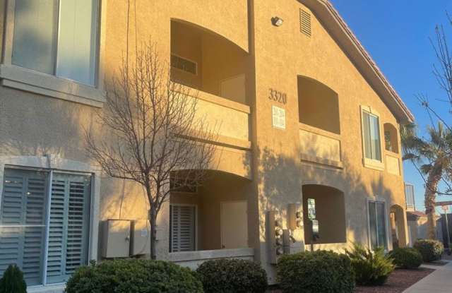 SHOWINGS AVAILABLE NOW photos photos