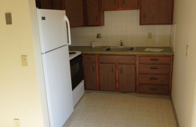 1145 McCarley Drive East Gallery 2