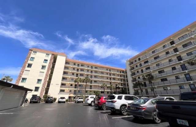 3060 N Atlantic Avenue unit: 302 photos photos