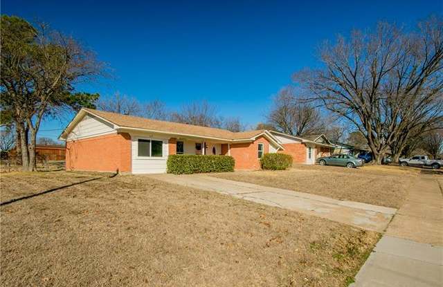 417 W Vista Drive Gallery 2