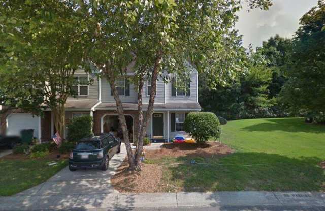 3 Bedroom Townhome Gallery 1