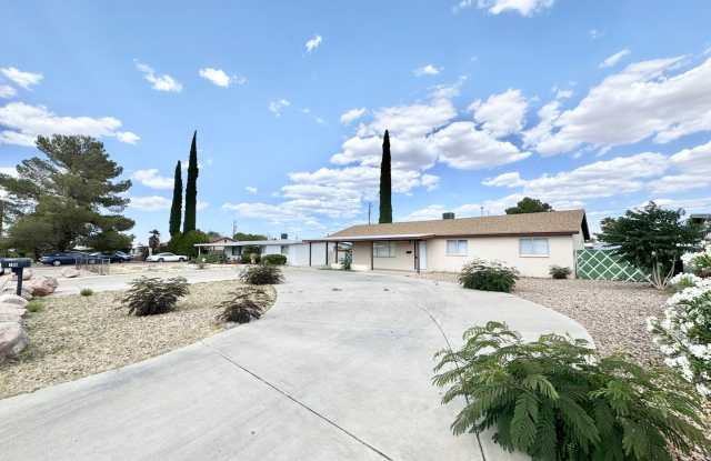 3BR/2BA/1CP, 1537 sq.ft. rental in Sierra Vista, AZ photos photos