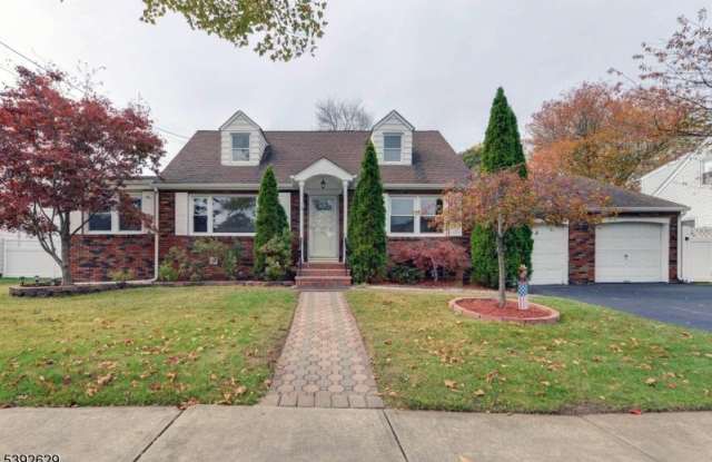 29 Winifred Dr - 29 Winifred Drive, Totowa, NJ 07512