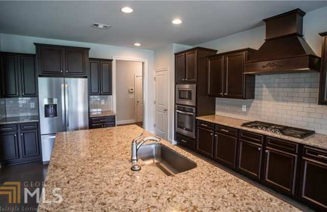 744 Laura Jean Ct Gallery 3