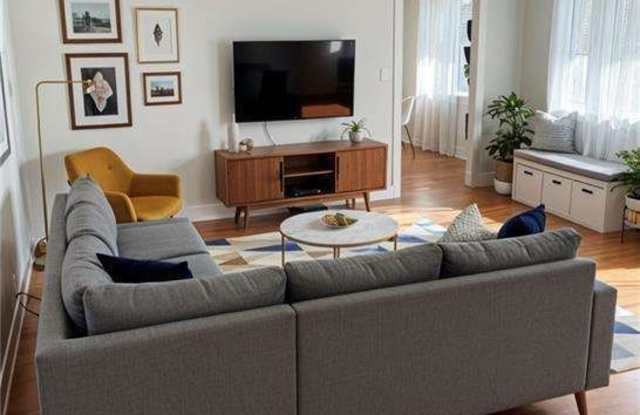 1685 Chevron Way unit: Apt-1 photos photos