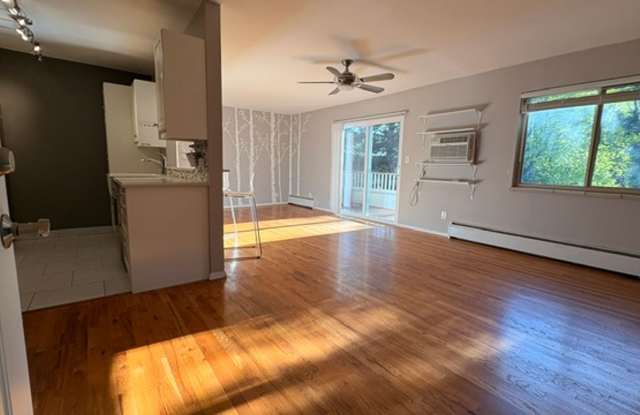Beautifully Upgraded 2Bedroom Condo Now Available! photos photos Beautifully Upgraded 2Bedroom Condo Now Available! photos photos