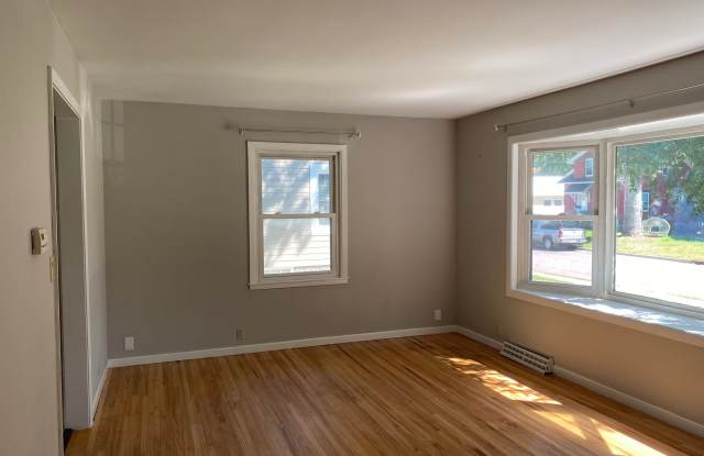 226 Marcy St Gallery 3