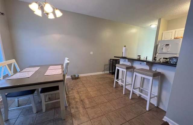 5 Courtyard Way - 5 Courtyard Way, Enterprise, AL 36330