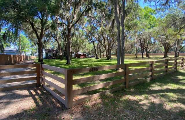 Lake Rousseau Fishing Paradise: The Ultimate Turnkey Retreat photos photos