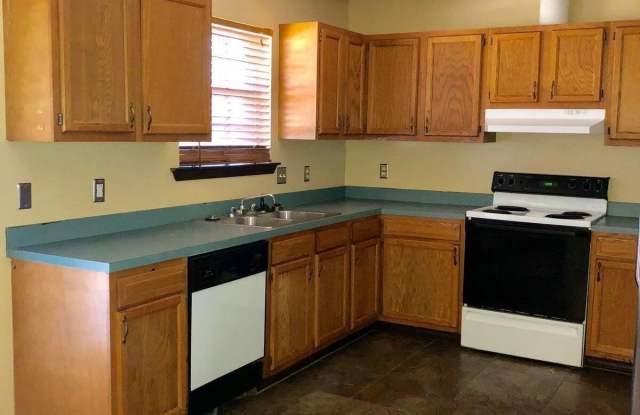 10696 Plummer Circle Gallery 2