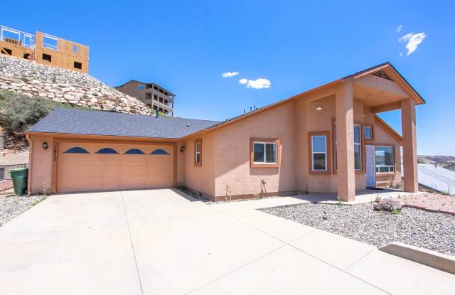 Cliff Rose photos photos