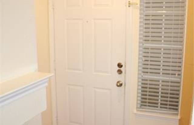 728 Creekwood Court Gallery 2