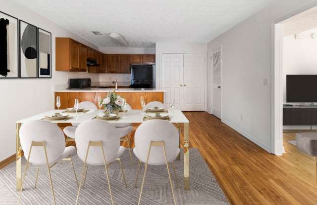 Eagle Creek Townhomes Gallery 2