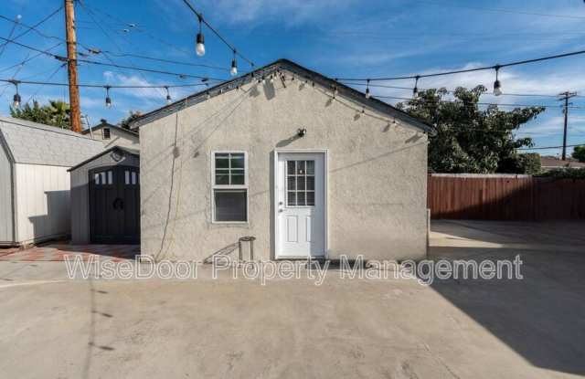 11745 Broadway Ave photos photos