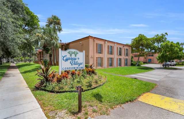 7100 Fairway Dr Gallery 1