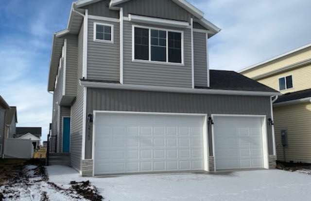 2722 10th Street West - 2722 10th St W, West Fargo, ND 58078