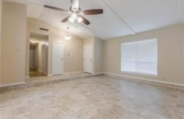 2114 Richwood Drive Gallery 3