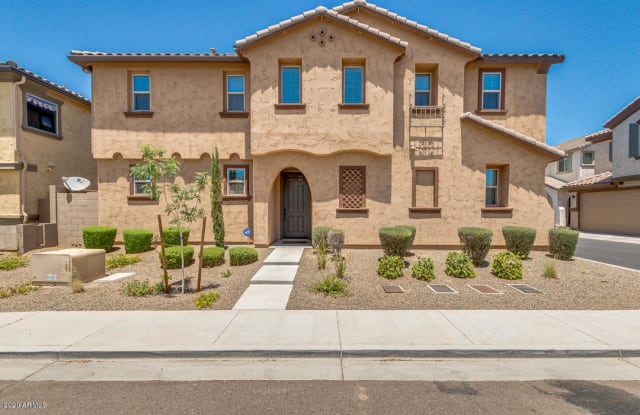 4764 E TIERRA BUENA Lane - 4764 East Tierra Buena Lane, Phoenix, AZ 85032