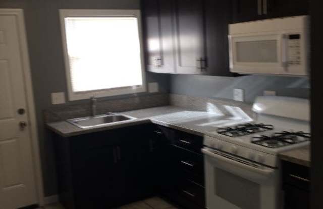 3110 N 51st Ter B - 3110 North 51st Terrace, Kansas City, KS 66104