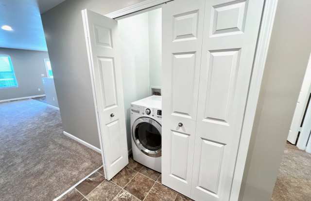 8343 Crab Apple Trail Gallery 3