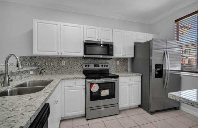 17359 NW 7th Ave photos photos
