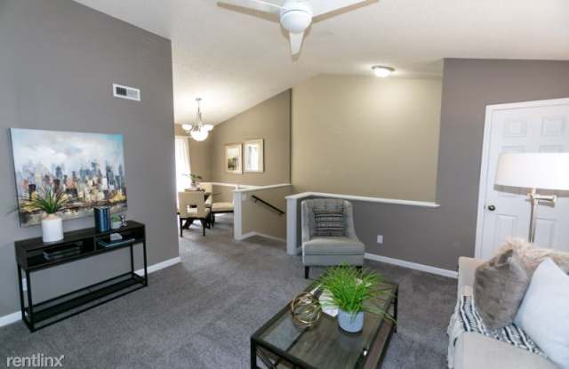 1456 Bluebird Ter, Saint Louis MO Gallery 4