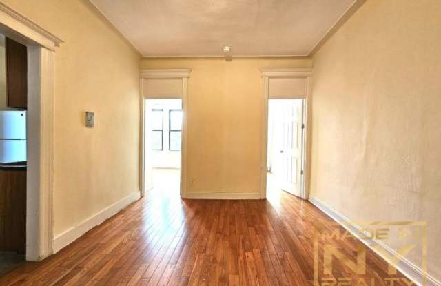 25-38 43rd St photos photos