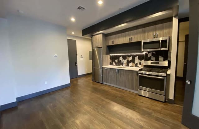 1485 Gates Ave - 1485 Gates Avenue, Brooklyn, NY 11237