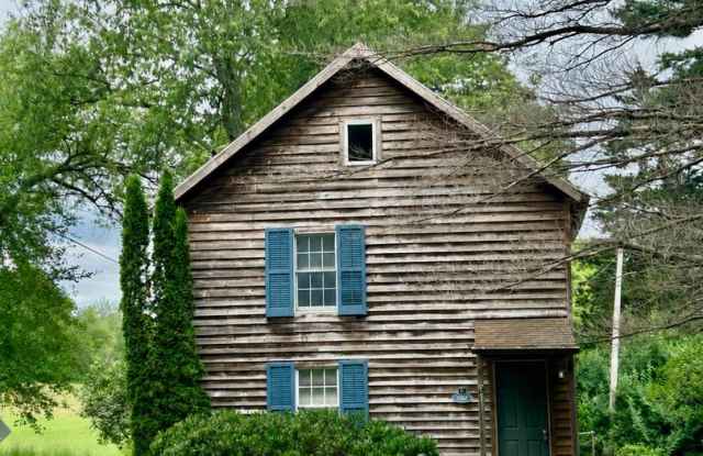 Single Family Farm Home photos photos