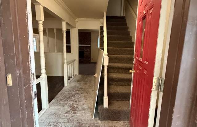 East Tulsa Single Family Home for Rent 4 beds 2 bath Gallery 3