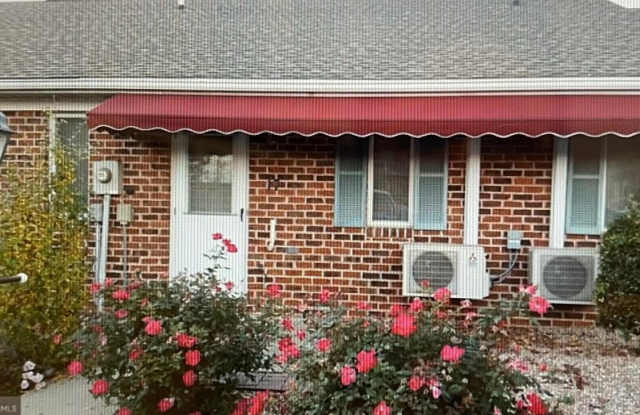 17 CAMBRIDGE LANE photos photos