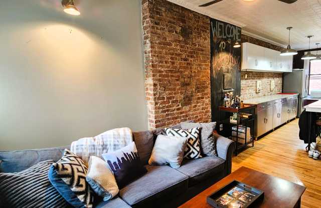 224 JEFFERSON ST Gallery 3