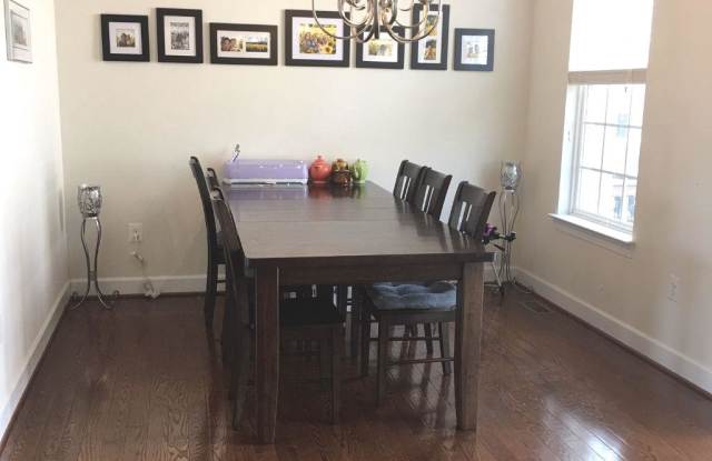 6269 SUMMIT POINT COURT Gallery 4