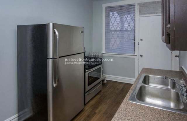 4545 S CALUMET photos photos