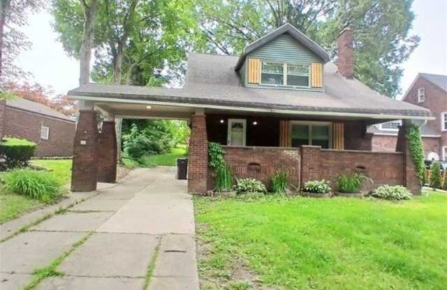 711 Anoka Lane photos photos