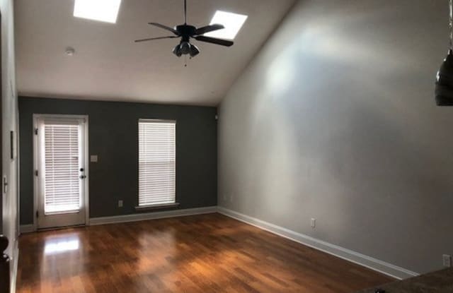 856 Bryan Circle Gallery 2