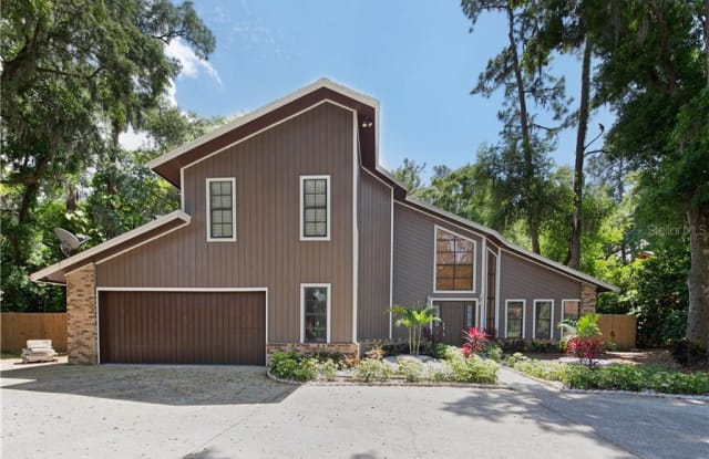 1511 HOLLEMAN DRIVE - 1511 Holleman Drive, Bloomingdale, FL 33596